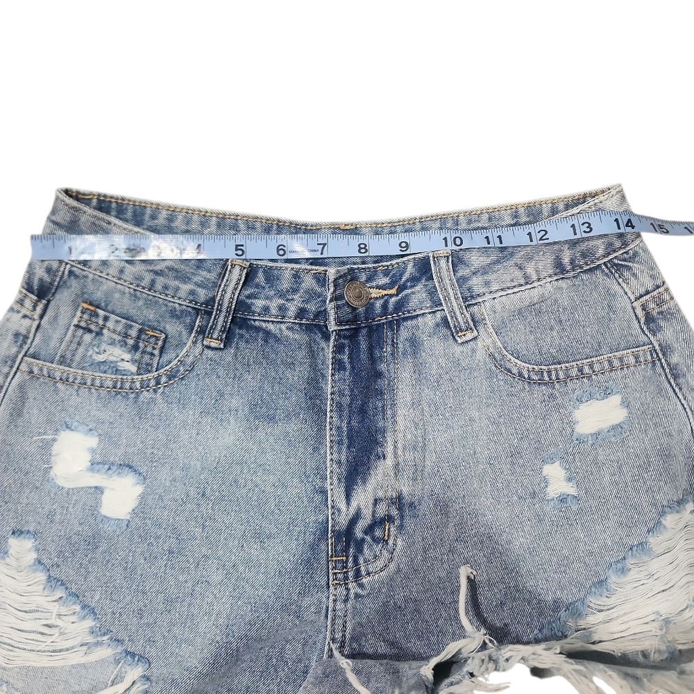 Blue Jean Shorts High-Waisted Distressed. 4 - Picture 4 of 7
